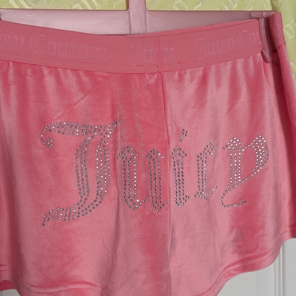 Juicy Couture Women's (Large) Velvet/Velour Sleep/Boxer Shorts/Pajama Bottoms - Picture 9 of 16